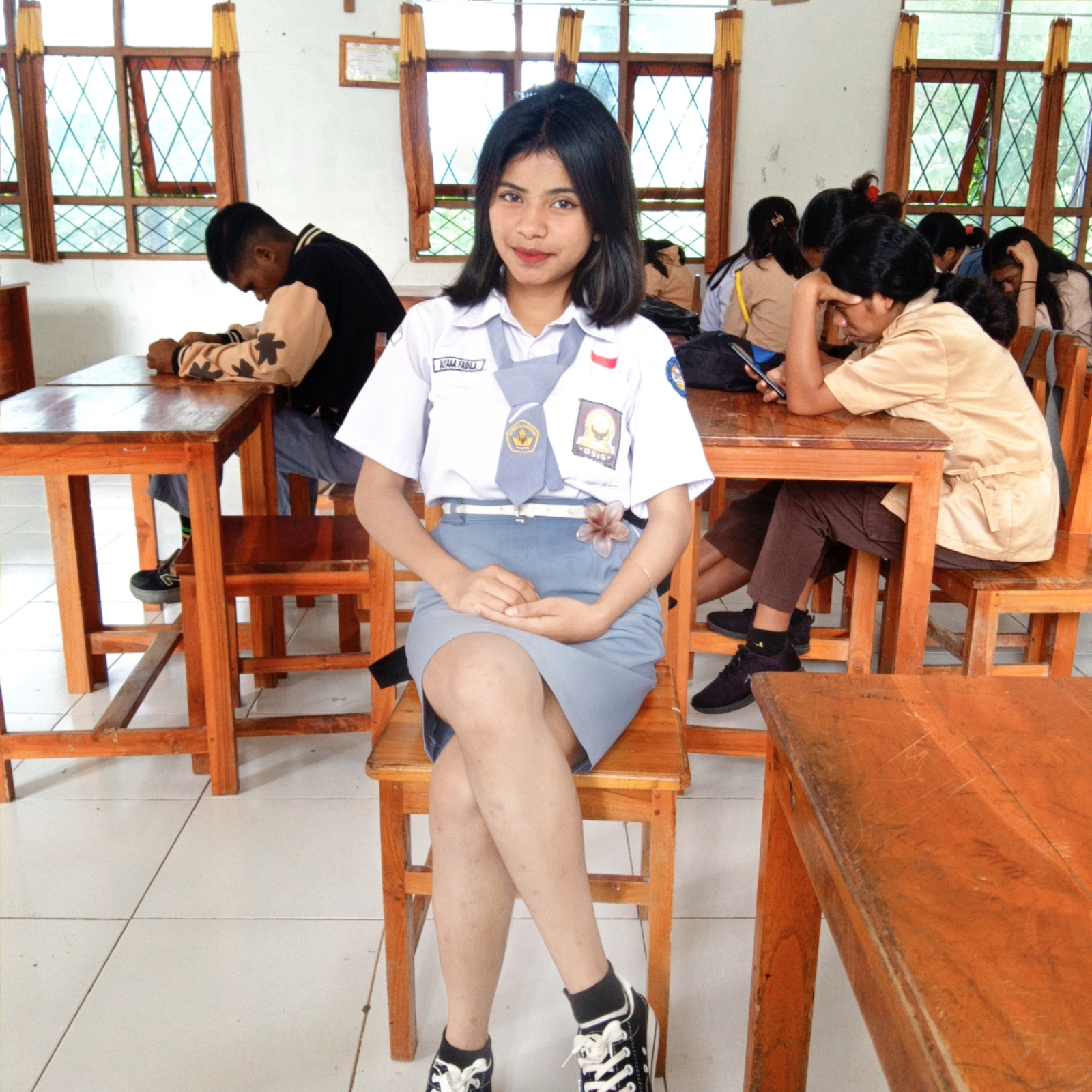 DAHLIA FADILA TAMELAN 